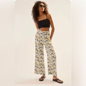 ANTHROPOLOGIE
En Saison Dahlia Pants